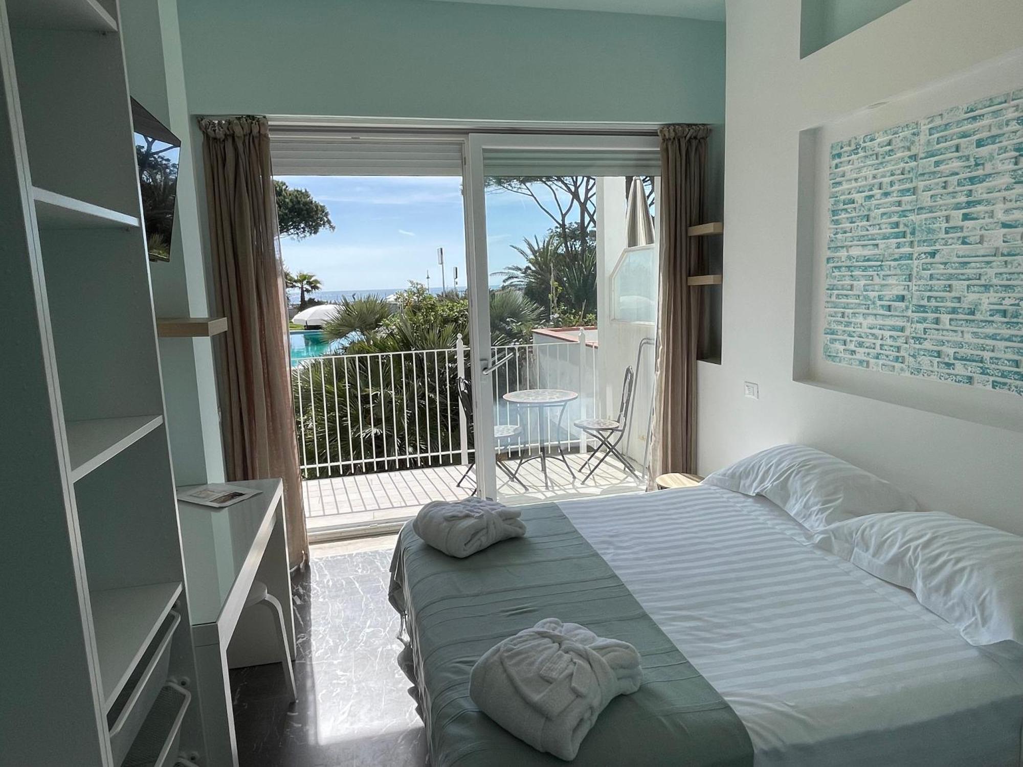 Capo Circeo Beach Resort Spa Fronte Mare San Felice Circeo Exterior photo
